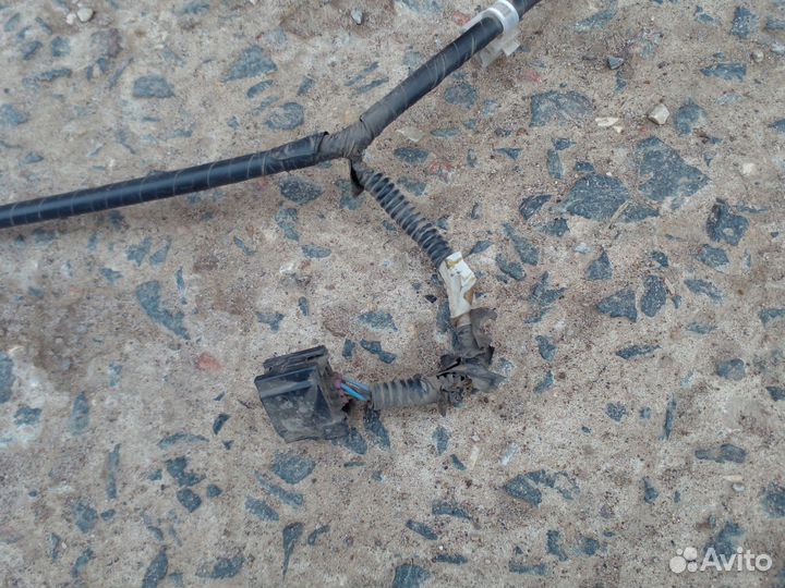 Проводка заднего бампера Toyota Rav4 с 2013 года