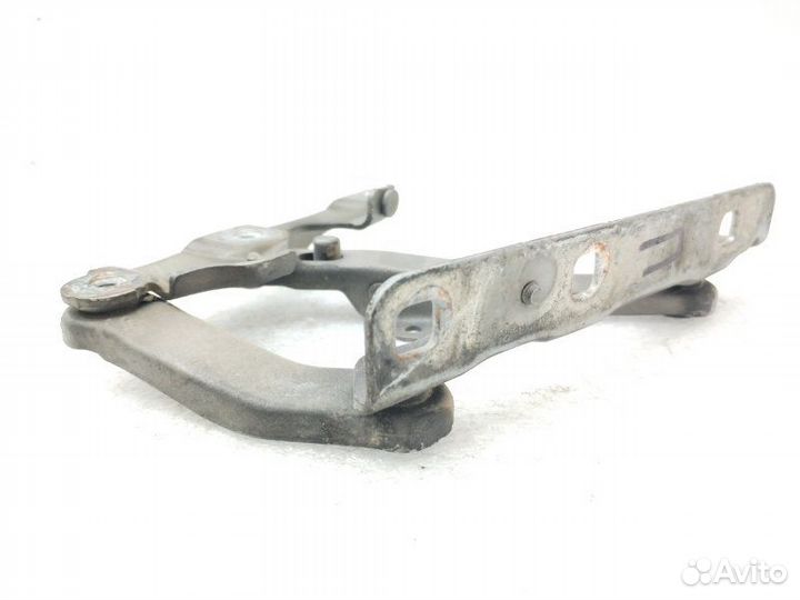 Петля капота правая Mercedes-Benz E-Class W211