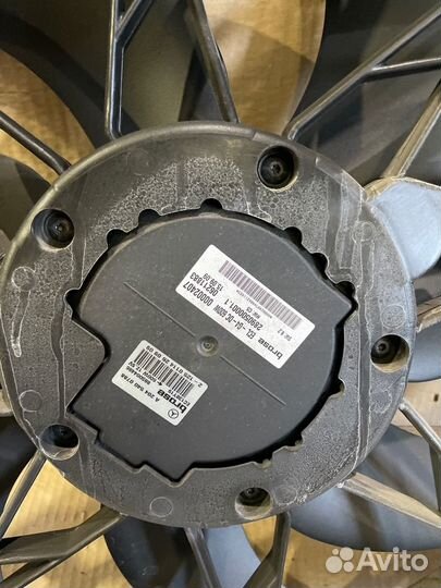 Вентилятор радиатора Mercedes-Benz E-Class W212