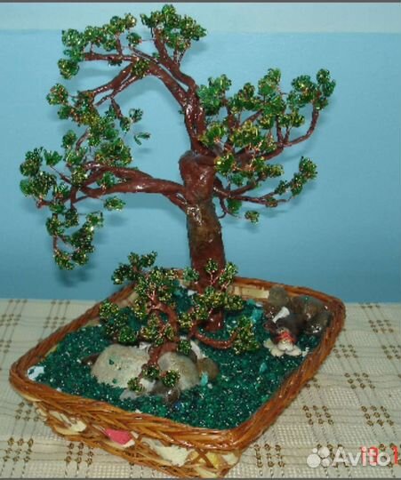 Дерево Бонсай из бисера и камней