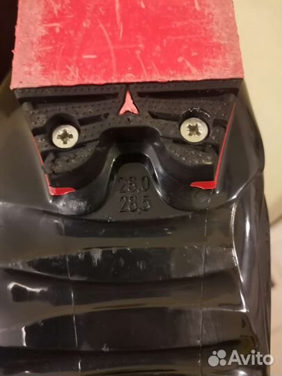 Горнолыжные ботинки atomic