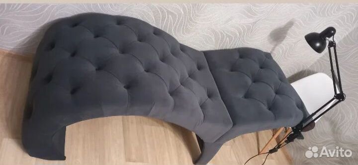 Анатомическая кушетка для наращивания ресниц