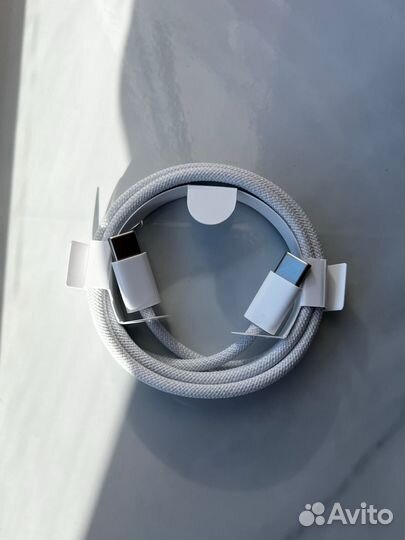 Кабель на iPhone 15/15 Pro Max USB-C Оригинальный