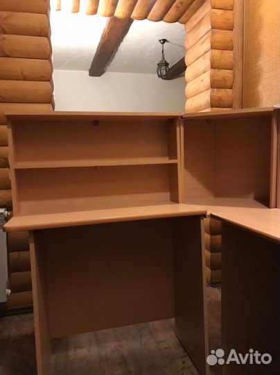 Стойка ресепшн