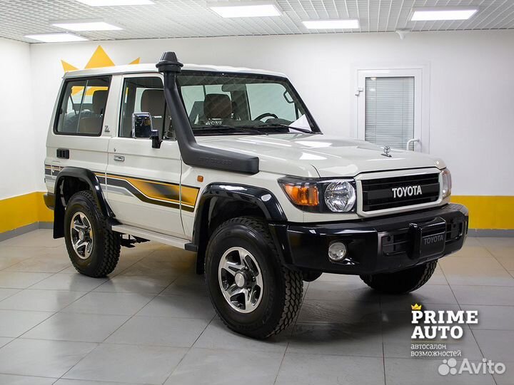 Toyota Land Cruiser 4.0 МТ, 2022, 30 км