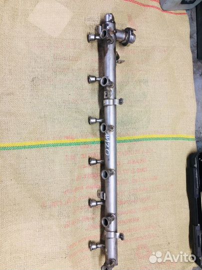 Топливная рампа Mercedes M120