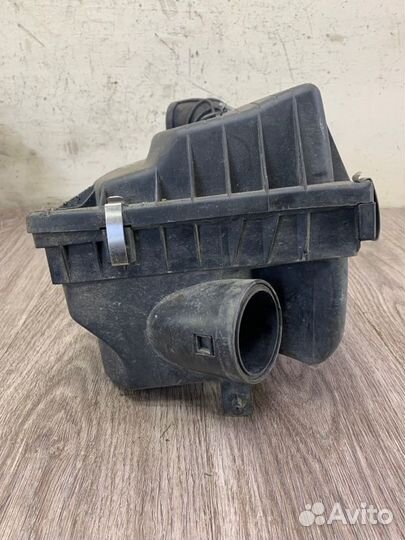 Корпус воздушного фильтра Opel Astra G Z17DTL