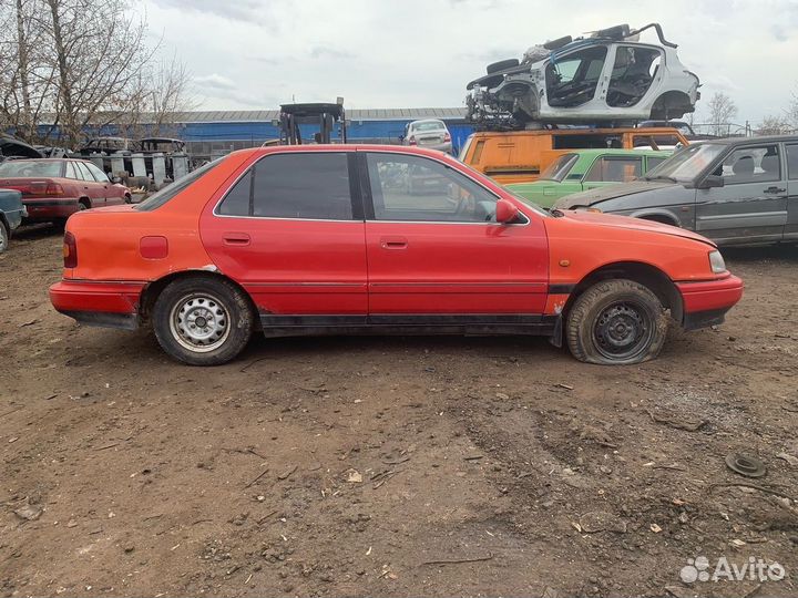 В разборе Hyundai lantra