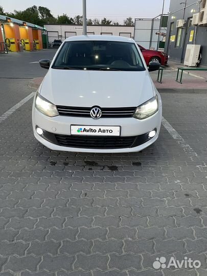 Volkswagen Polo 1.6 МТ, 2015, 260 000 км