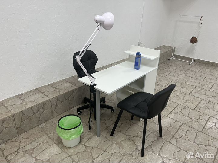 Аренда места мастера маникюра