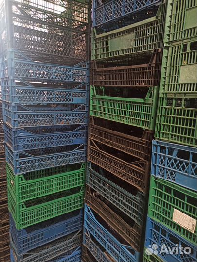 Пластиковые ящики