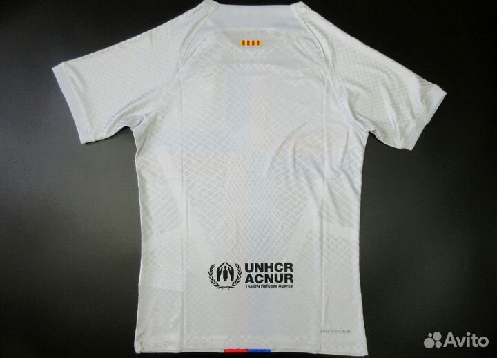 Форма третья гостевая Барселона