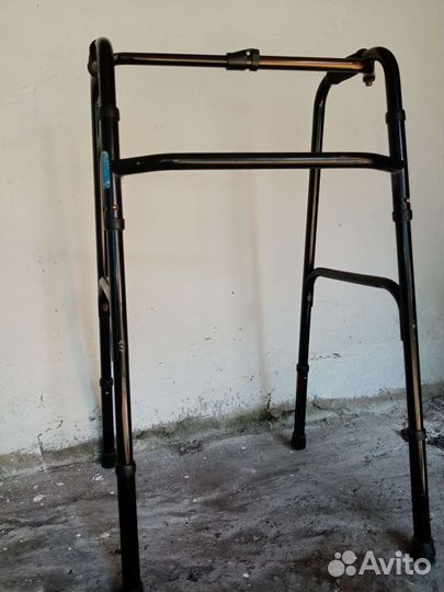 Ходунки для взрослых