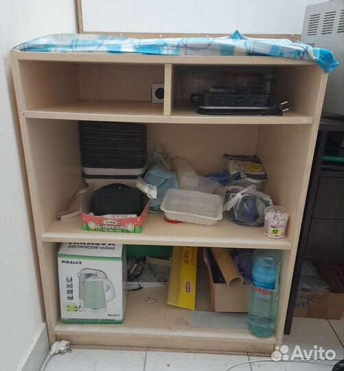 Прикассовая тумба