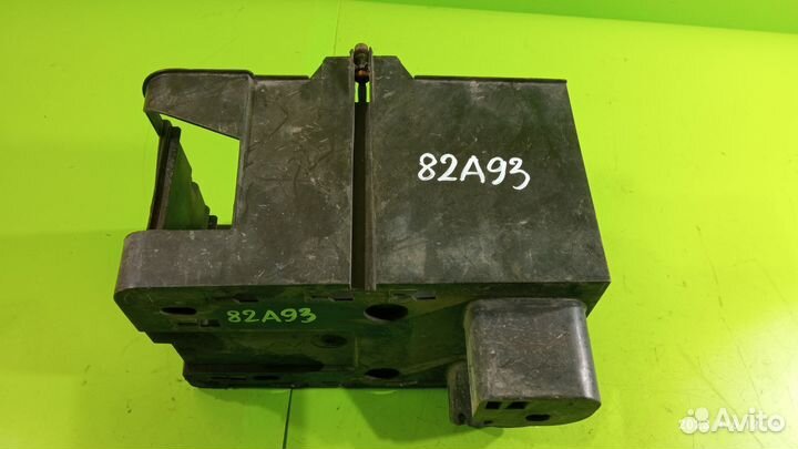 Ящик акб для Ford Contour / Mondeo II