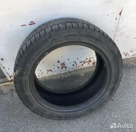 Yokohama Ice Guard F700Z 215/55 R17