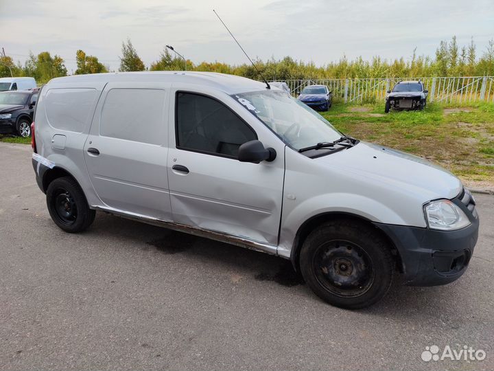 LADA Largus 1.6 МТ, 2019, битый, 95 505 км