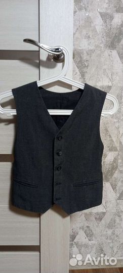 Школьная форма для мальчика серая