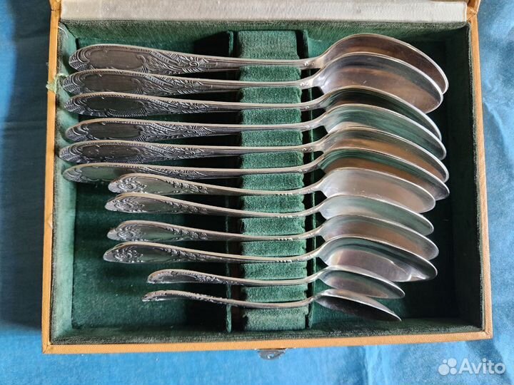 Столовый набор ложек из мельхиора 12 шт. (РСФСР)