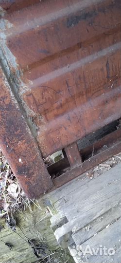 Металлическая ёмкость для хранения