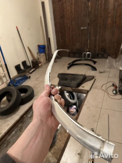 Молдинги е28