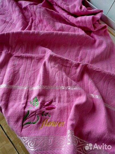 Полотенца махровые