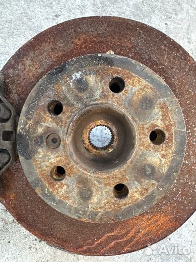 Ступица задняя левая Bmw X3 E83 N47D20A 2009