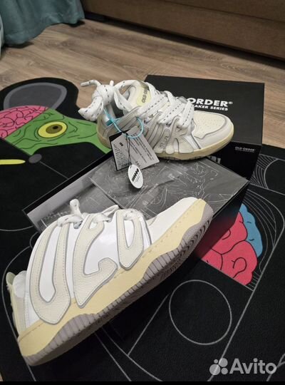 Кроссовки old order