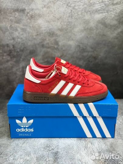 Кроссовки женские adidas spezial