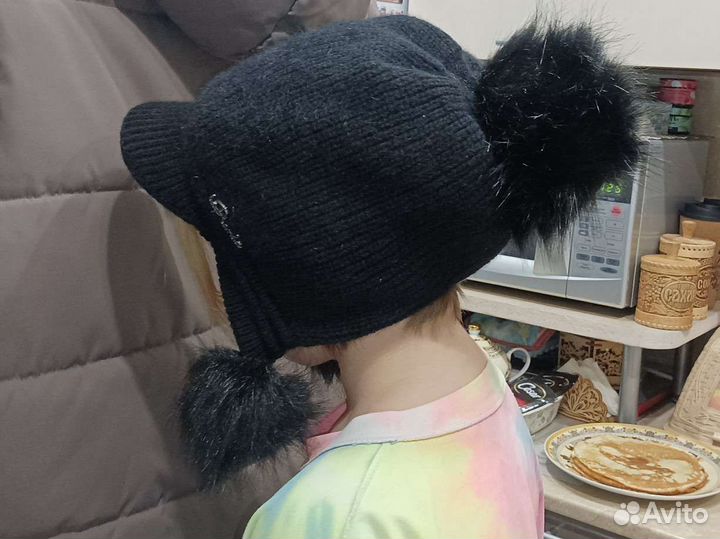 Шапка зимняя женская с помпоном