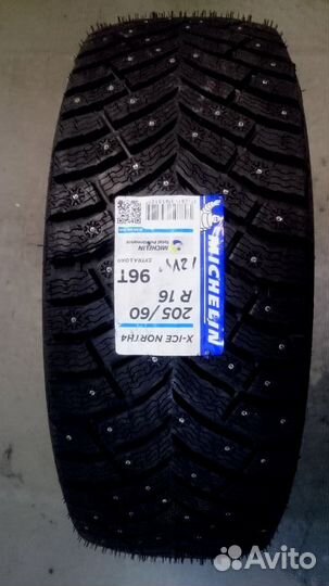 Michelin X-Ice North 4 295/35 R21 107T