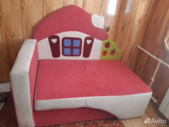 Детский диван