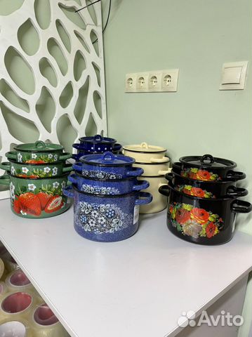 Набор эмалированных кастрюль новый