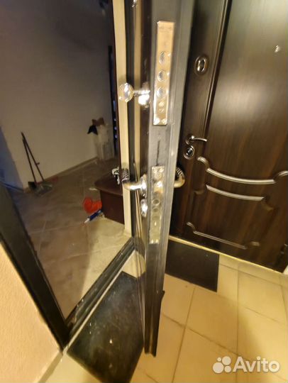 Дверь входная металлическая