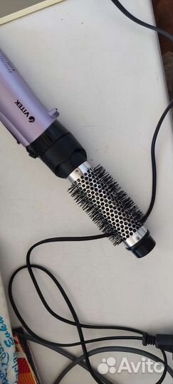 Щетка-фен Vitek новый