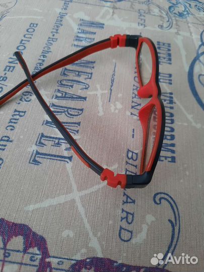 Силиконовая оправа