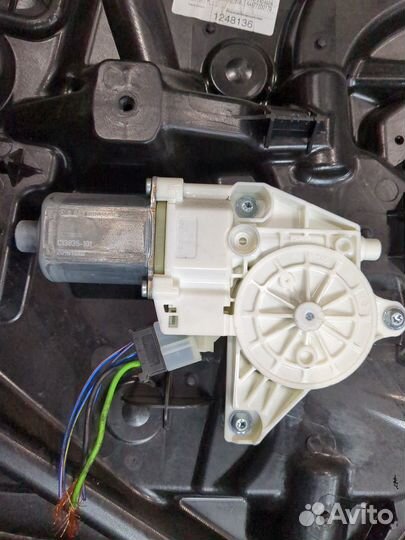 Стеклоподъемник электрический Mercedes Vito W447 2014, 2016