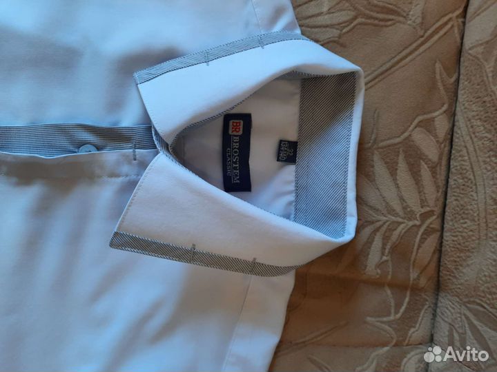 Рубашки для мальчика белые р122, 128 и 134. Школа