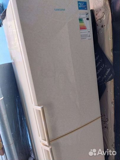 Холодильник samsung
