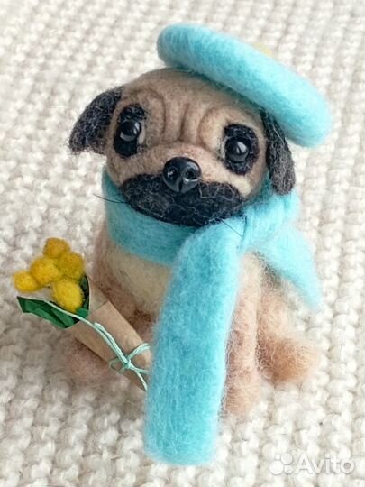 Игрушка коллекционная мопс из шерсти