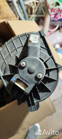 Вентилятор отопителя салона renault kangoo