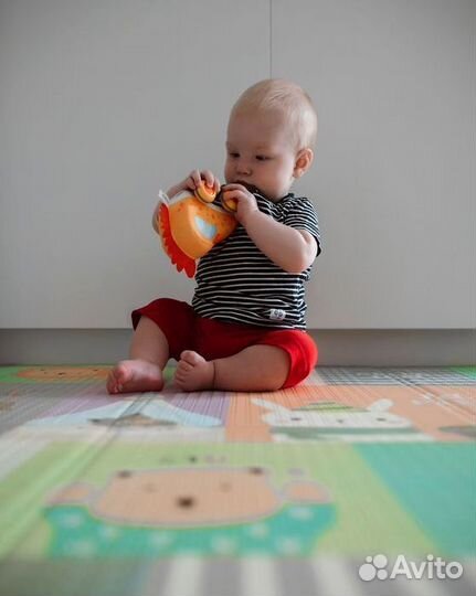 Детский коврик для ползания новый (заводской брак)