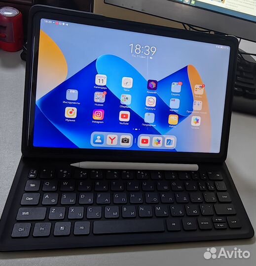 Huawei matepad 11 2023 + стилус + клавиатура-чехол