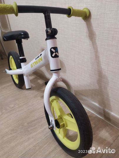 Беговел btwin