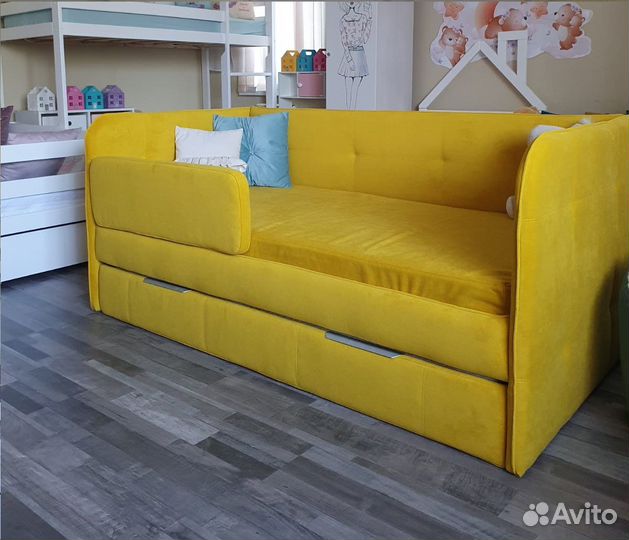 Детская кровать мягкая