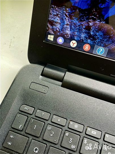 Ноутбук HP с гарантием