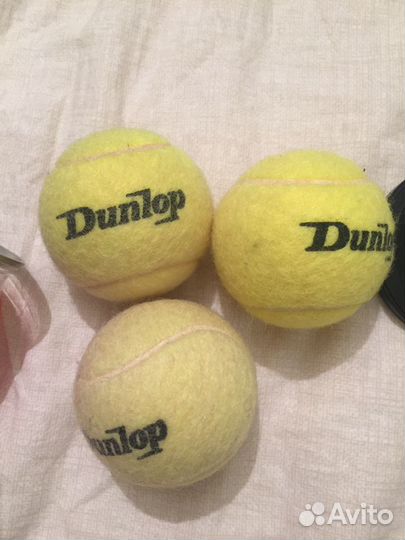 Теннисные мячи