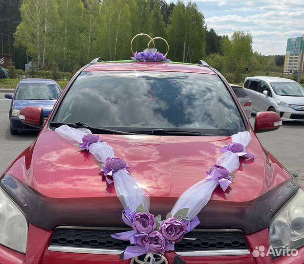 Украшение на автомобиль