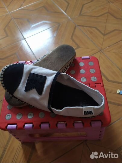 Босоножки, слипоны, Crocs на девочку. Размер 36
