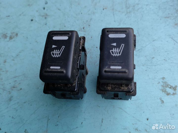 Ниссан ноут кнопка подогрева сидений